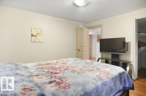 1533 36B Avenue, Edmonton, AB - Indoor Photo Showing Bedroom