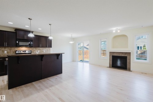 33 Catalina Ct, Fort Saskatchewan, AB - Indoor With Fireplace