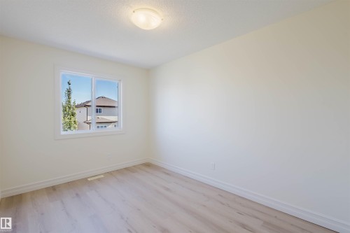 33 Catalina Ct, Fort Saskatchewan, AB - Indoor Photo Showing Other Room