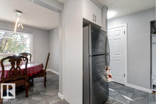 16487 115 Street, Edmonton, AB - Indoor Photo Showing Dining Room