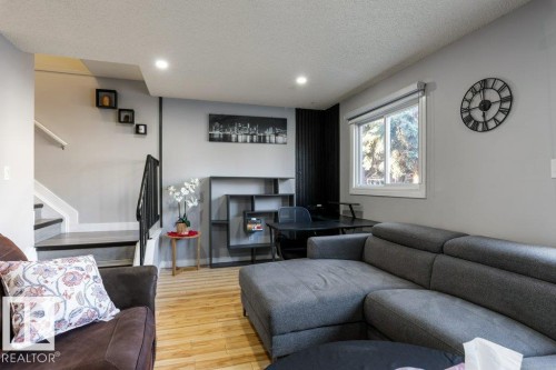 16487 115 Street, Edmonton, AB - Indoor