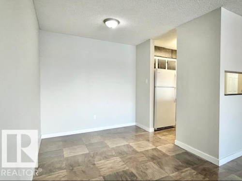215 600 Kirkness Road, Edmonton, AB - Indoor Photo Showing Other Room