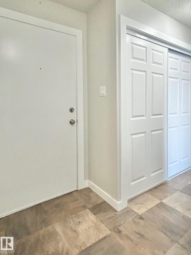 215 600 Kirkness Road, Edmonton, AB - Indoor Photo Showing Other Room