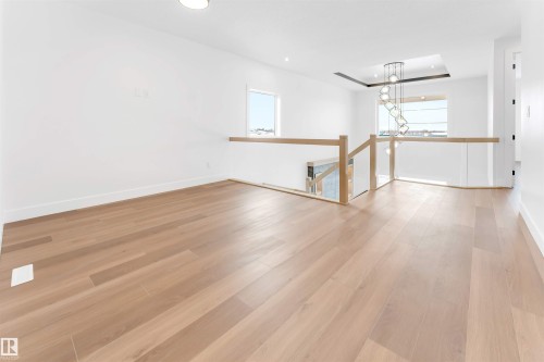 152 Edgewater Circle, Leduc, AB - Indoor Photo Showing Other Room