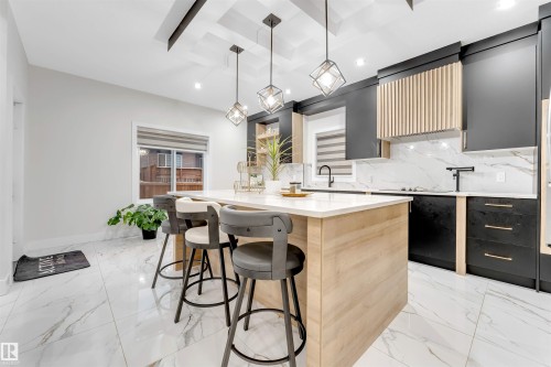 16916 47 Street, Edmonton, AB - Indoor Photo Showing Kitchen With Upgraded Kitchen