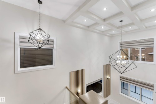 16916 47 Street, Edmonton, AB - Indoor Photo Showing Other Room