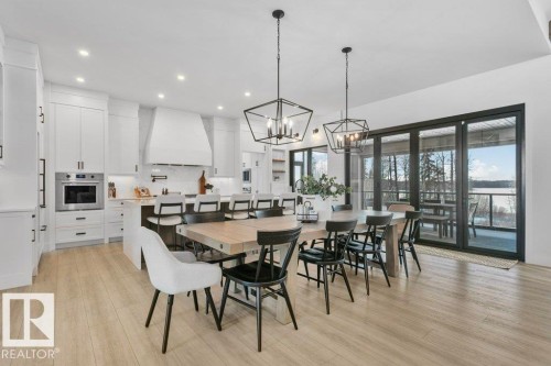 42 2307 Twp Road 522, Rural Parkland County, AB - Indoor Photo Showing Dining Room