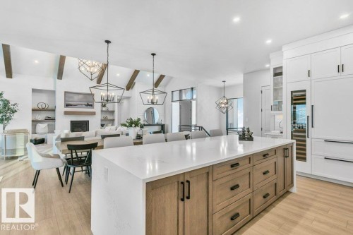 42 2307 Twp Road 522, Rural Parkland County, AB - Indoor Photo Showing Kitchen With Upgraded Kitchen