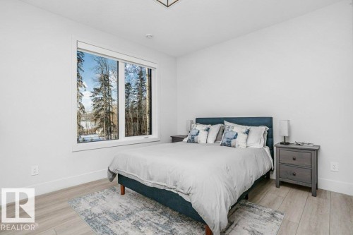 42 2307 Twp Road 522, Rural Parkland County, AB - Indoor Photo Showing Bedroom