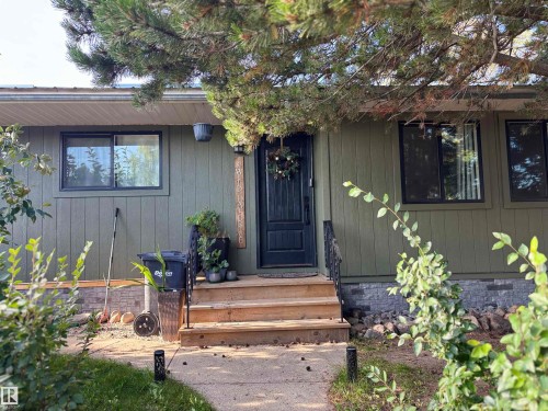 33 Wild Hay Drive, Devon, AB - Outdoor