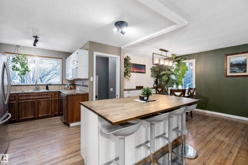 33 Wild Hay Drive, Devon, AB - Indoor Photo Showing Dining Room