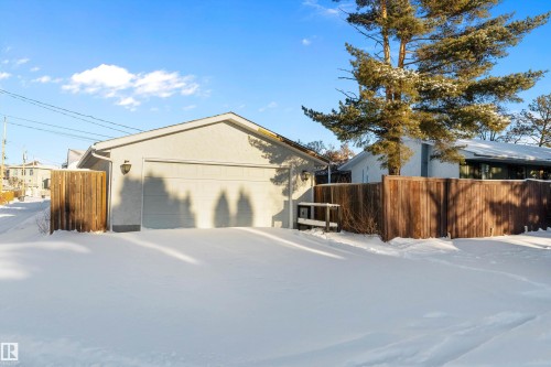 33 Wild Hay Drive, Devon, AB - Outdoor