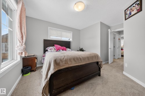 11 3025 151 Avenue, Edmonton, AB - Indoor Photo Showing Bedroom