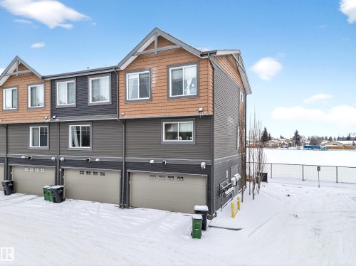 11 3025 151 Avenue, Edmonton, AB - Outdoor