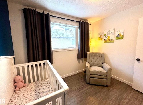 5140 52, Ryley, AB - Indoor