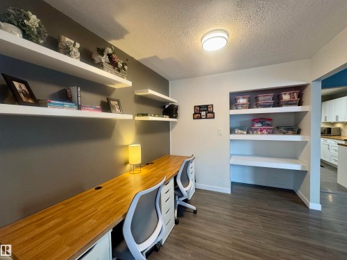 5140 52, Ryley, AB - Indoor Photo Showing Office