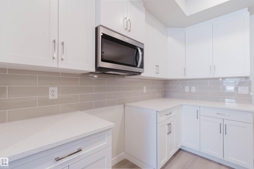 5412 69 Street, Beaumont, AB - Indoor Photo Showing Kitchen