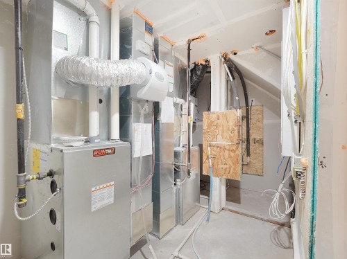 3272 Dallas Schmidt Drive, Edmonton, AB - Indoor Photo Showing Basement