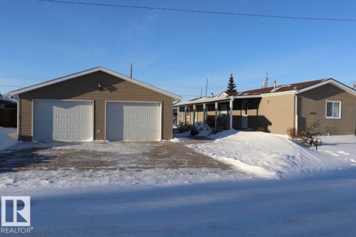 4824 52 Street, Lougheed, AB - Outdoor