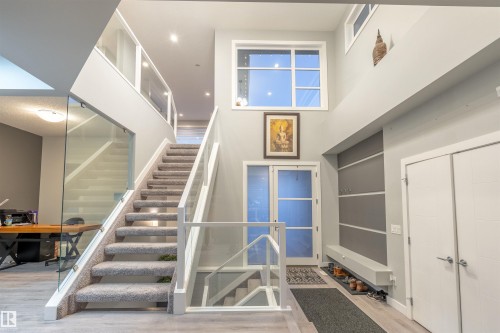 2118 Cavanagh Drive, Edmonton, AB - Indoor Photo Showing Other Room