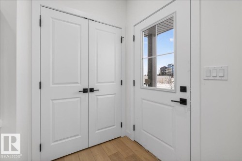 131 Creekside Lane, Leduc, AB - Indoor Photo Showing Other Room