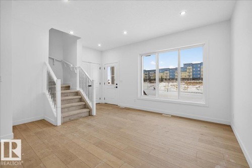 131 Creekside Lane, Leduc, AB - Indoor Photo Showing Other Room