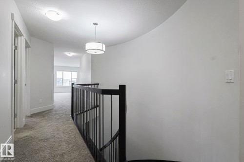 3167 Winspear Crescent Sw, Edmonton, AB - Indoor Photo Showing Other Room