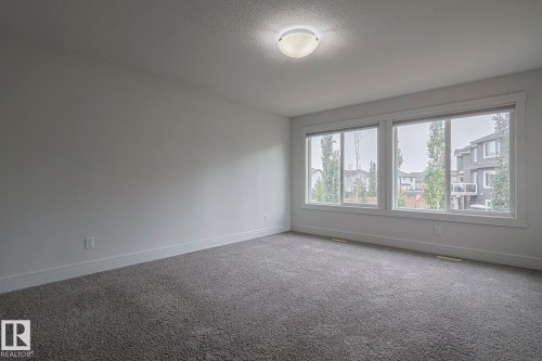 3167 Winspear Crescent Sw, Edmonton, AB - Indoor Photo Showing Other Room