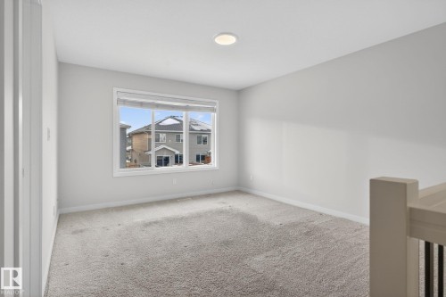 9125 Pear Drive, Edmonton, AB - Indoor