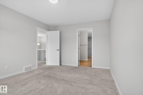9125 Pear Drive, Edmonton, AB - Indoor Photo Showing Other Room