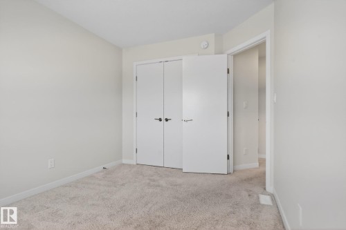 9125 Pear Drive, Edmonton, AB - Indoor Photo Showing Other Room