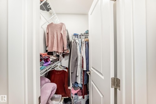 332 29 Street, Edmonton, AB - Indoor With Storage