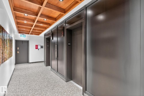 9916 113 Street, Edmonton, AB - Indoor Photo Showing Basement