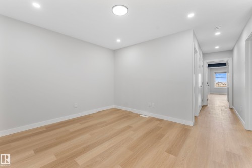 11 Westwyck, Spruce Grove, AB - Indoor Photo Showing Other Room
