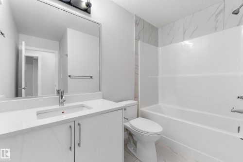 11 Westwyck, Spruce Grove, AB - Indoor Photo Showing Bathroom
