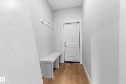 11 Westwyck, Spruce Grove, AB - Indoor