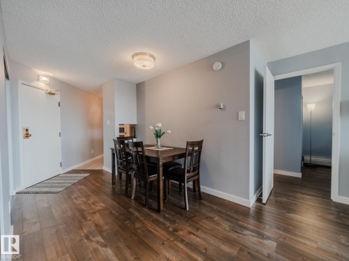 600 10149 Saskatchewan Drive, Edmonton, AB - Indoor Photo Showing Dining Room