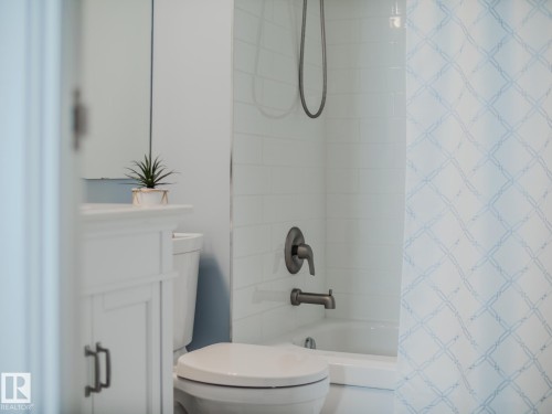 600 10149 Saskatchewan Drive, Edmonton, AB - Indoor Photo Showing Bathroom