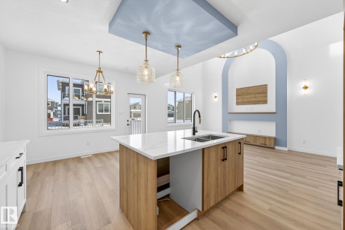 49 Eldridge Point, St. Albert, AB - Indoor Photo Showing Kitchen With Double Sink With Upgraded Kitchen