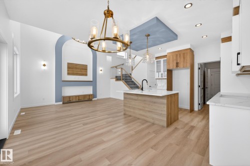 49 Eldridge Point, St. Albert, AB - Indoor Photo Showing Kitchen