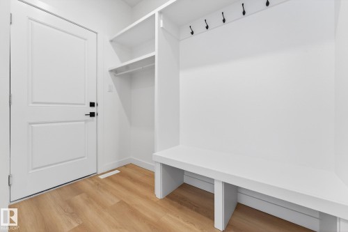 49 Eldridge Point, St. Albert, AB - Indoor