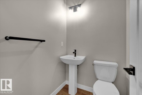 170 Caledon Crescent, Spruce Grove, AB - Indoor Photo Showing Bathroom