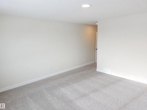 170 Caledon Crescent, Spruce Grove, AB - Indoor Photo Showing Other Room