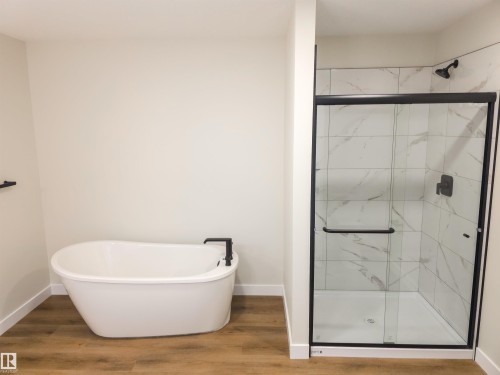 170 Caledon Crescent, Spruce Grove, AB - Indoor Photo Showing Bathroom