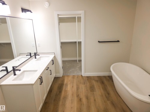 170 Caledon Crescent, Spruce Grove, AB - Indoor Photo Showing Bathroom