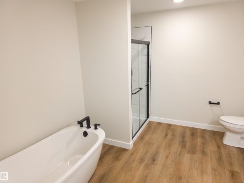 170 Caledon Crescent, Spruce Grove, AB - Indoor Photo Showing Bathroom