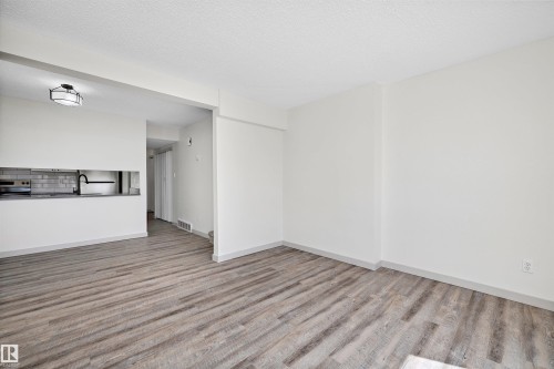 189 Lancaster Terrace, Edmonton, AB - Indoor