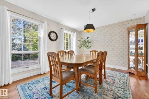116 Grandisle Way, Edmonton, AB - Indoor Photo Showing Dining Room