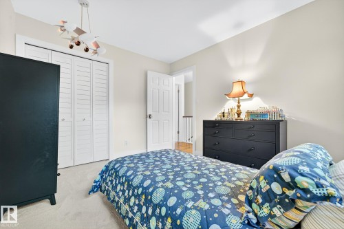 116 Grandisle Way, Edmonton, AB - Indoor Photo Showing Bedroom