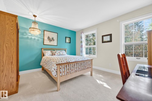 116 Grandisle Way, Edmonton, AB - Indoor Photo Showing Bedroom